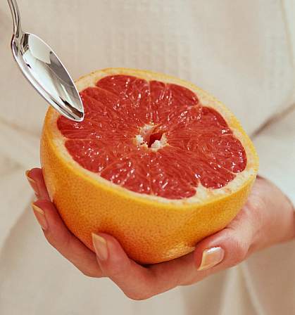 photo of a grapefruit photo of a grapefruit